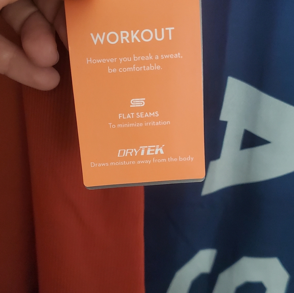 Women's Exercise Tank - Picture 5 of 6